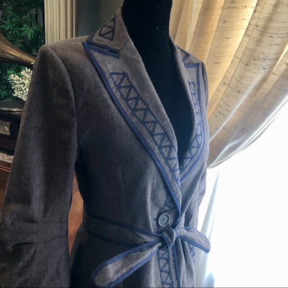 BCBG MAXAZRIA linen and cotton blazer - Picture 3 of 4